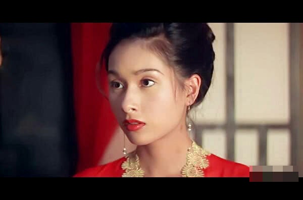 年轻之时的杨恭如才叫绝色，只是她的美常常被大家忽略