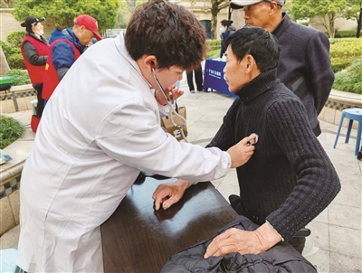 暖心小事进社区