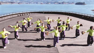 舞姿翩跹贺新年