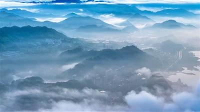 水墨山城